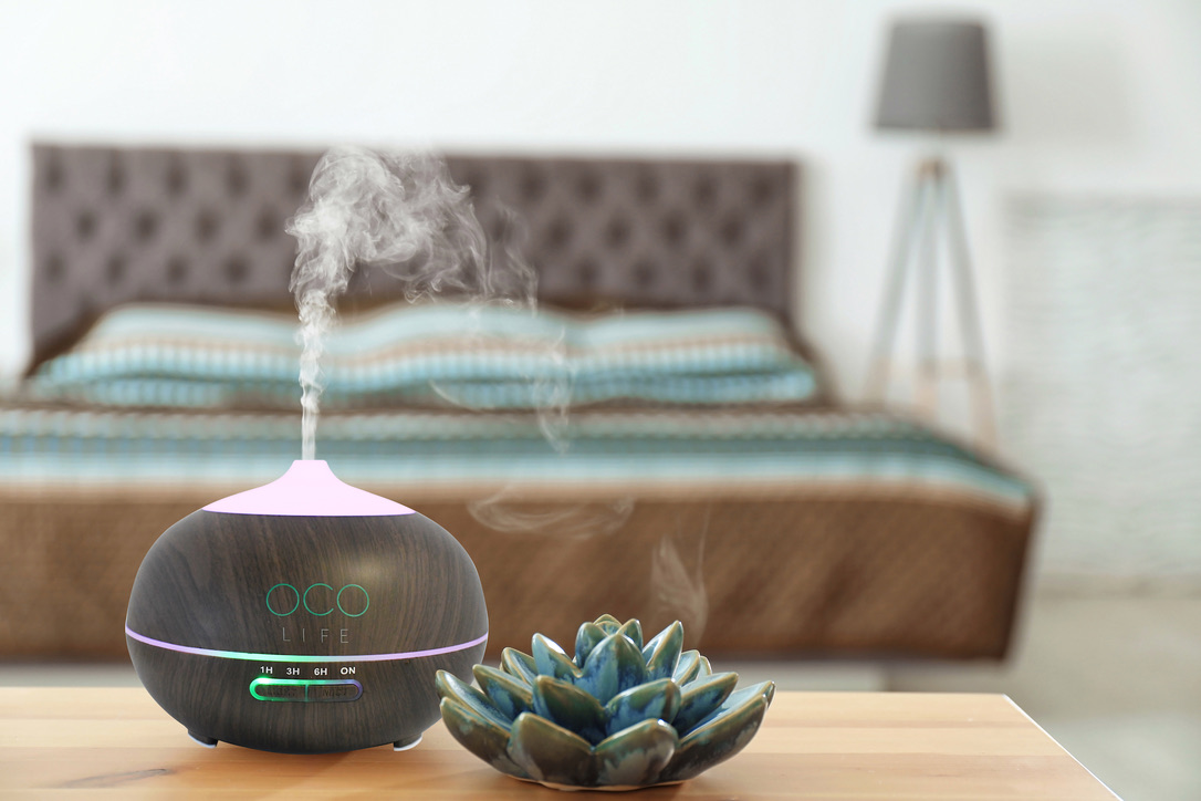 BEST SELLING OCO Life Dark Wood Grain Ultrasonic Diffuser 400ml and Home Essentials Kit 3 Oils - Image 3